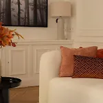 Apartment Maison V L Saint-germain - Luxurious 5br With Ac