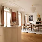 Maison V L Saint-germain - Luxurious 5br With Ac Apartment Paris