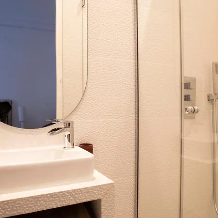 Maison V L Saint-germain - Luxurious 5br With Ac Parijs